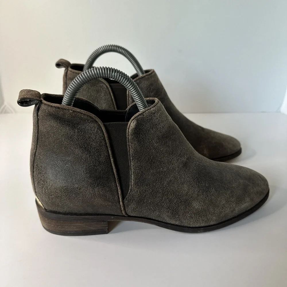 MICHAEL KORS Woman's‎ Size 10M Ankle Slip On Booties. Leather Upper PW14E